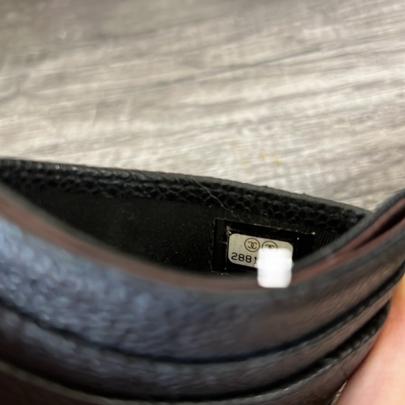 Authentic Chanel card holder - Picture 8 of 9